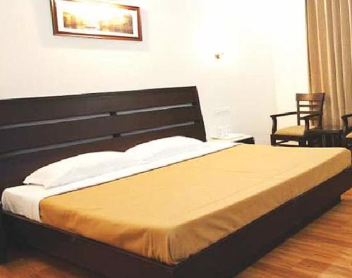 Ashiana Regency Hotel Chamba Exterior photo